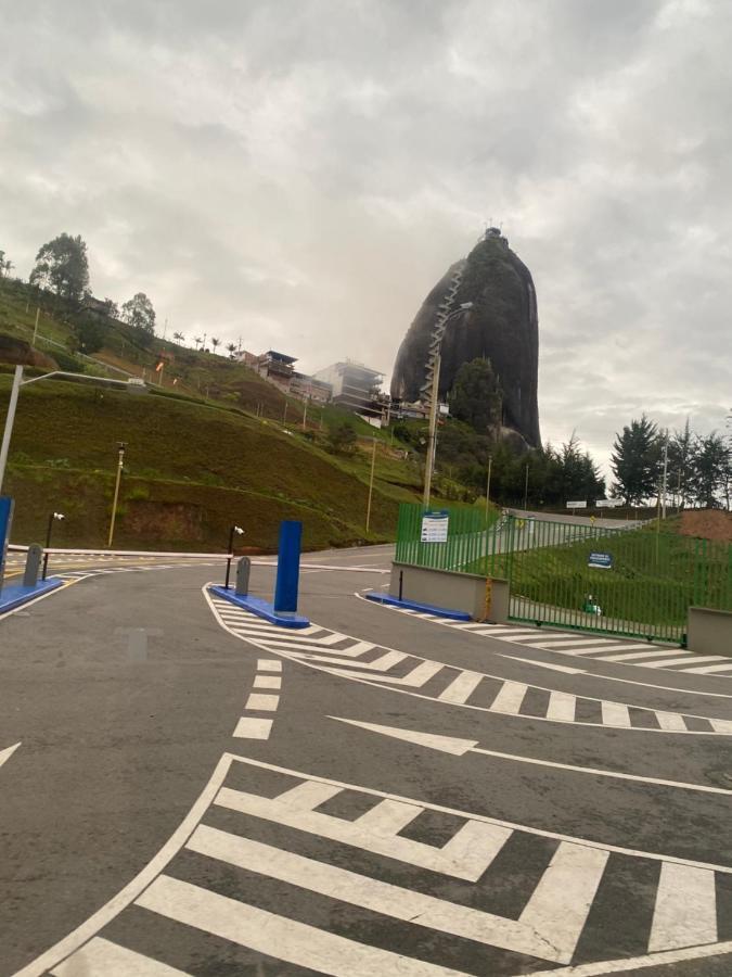 Casa Hotel Los Embalses Guatapé Buitenkant foto